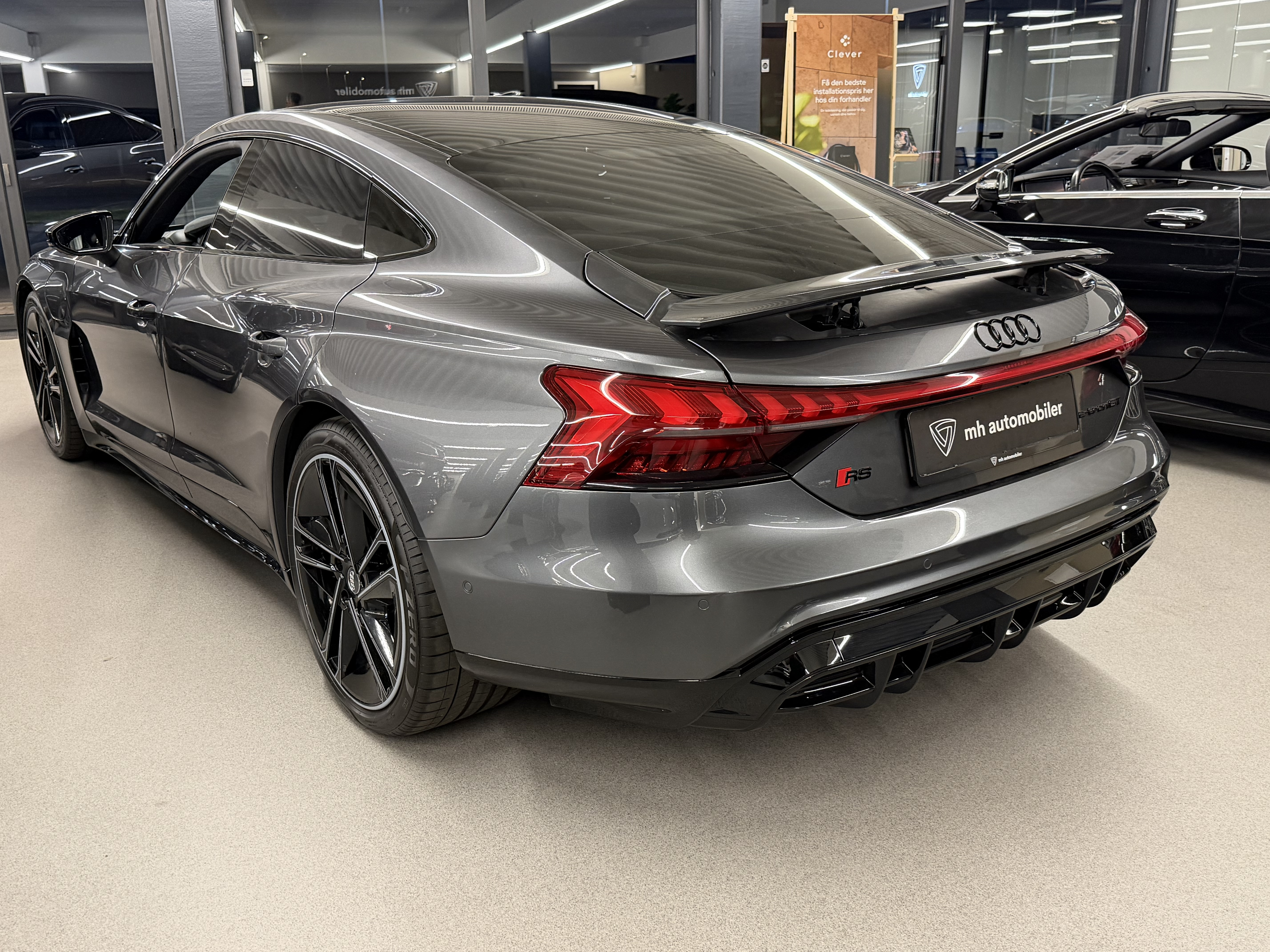 Imageye Imgi 5 Showroom Biler 2 1920X1200 1